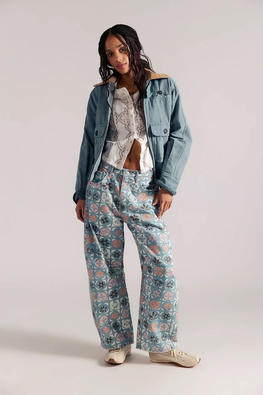 NWT - FREE PEOPLE We the Free Good Luck Printed Barrel Jeans  - 28 - Picture 3 of 4
